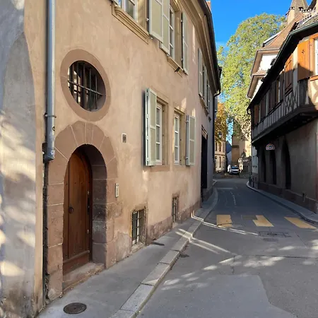 La Petite Cour - Atypique, Calme Et Cozy Lejlighed